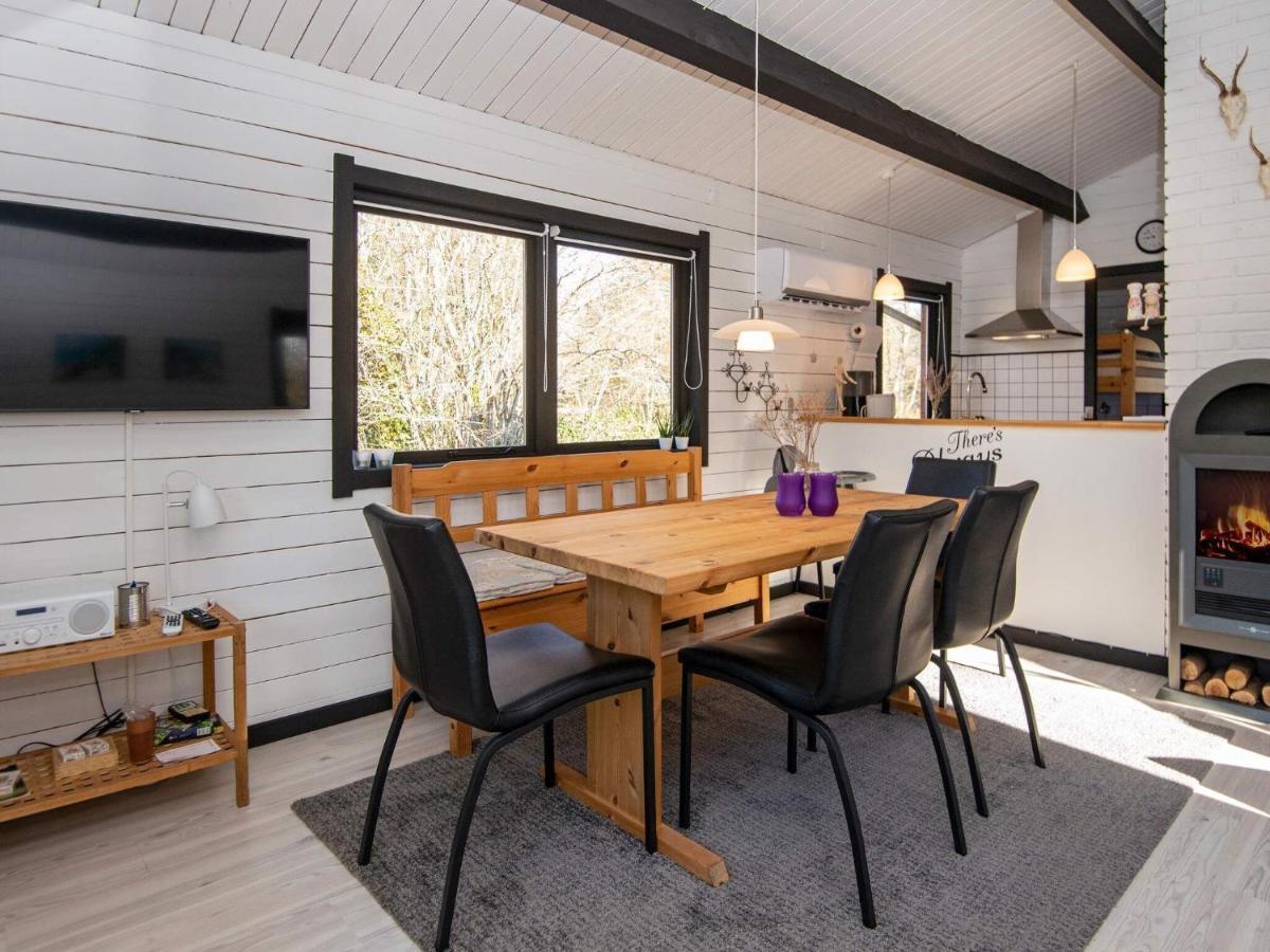 4 Person Holiday Home In Nibe Dış mekan fotoğraf