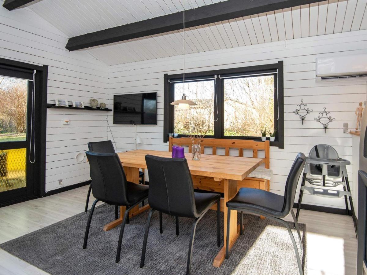 4 Person Holiday Home In Nibe Dış mekan fotoğraf